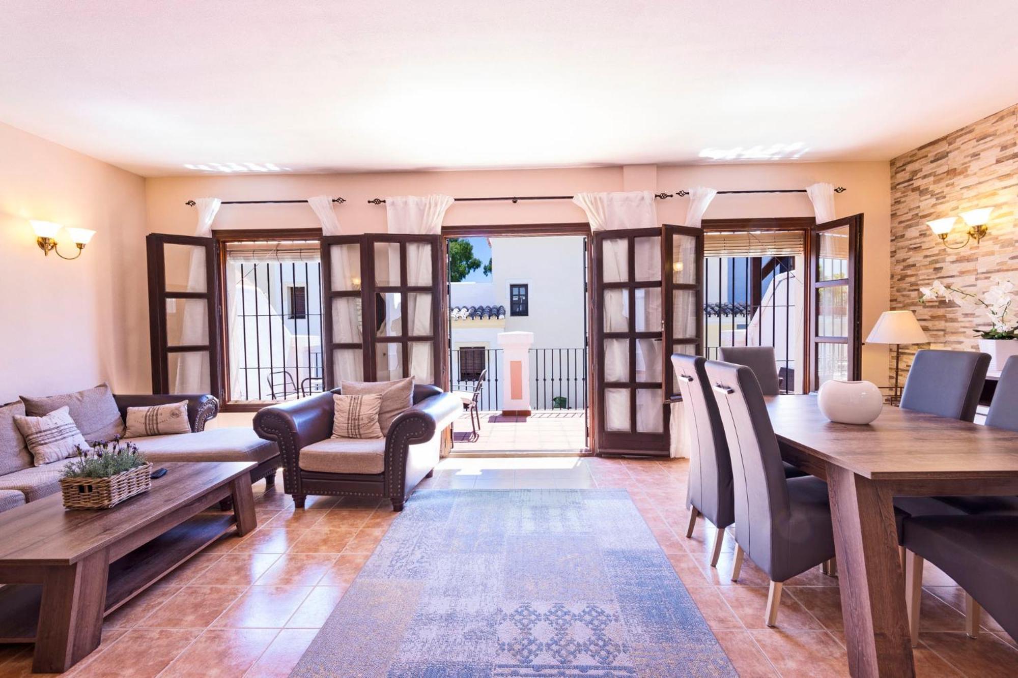 Large Townhouse Golden Mile Rumah liburan Marbella