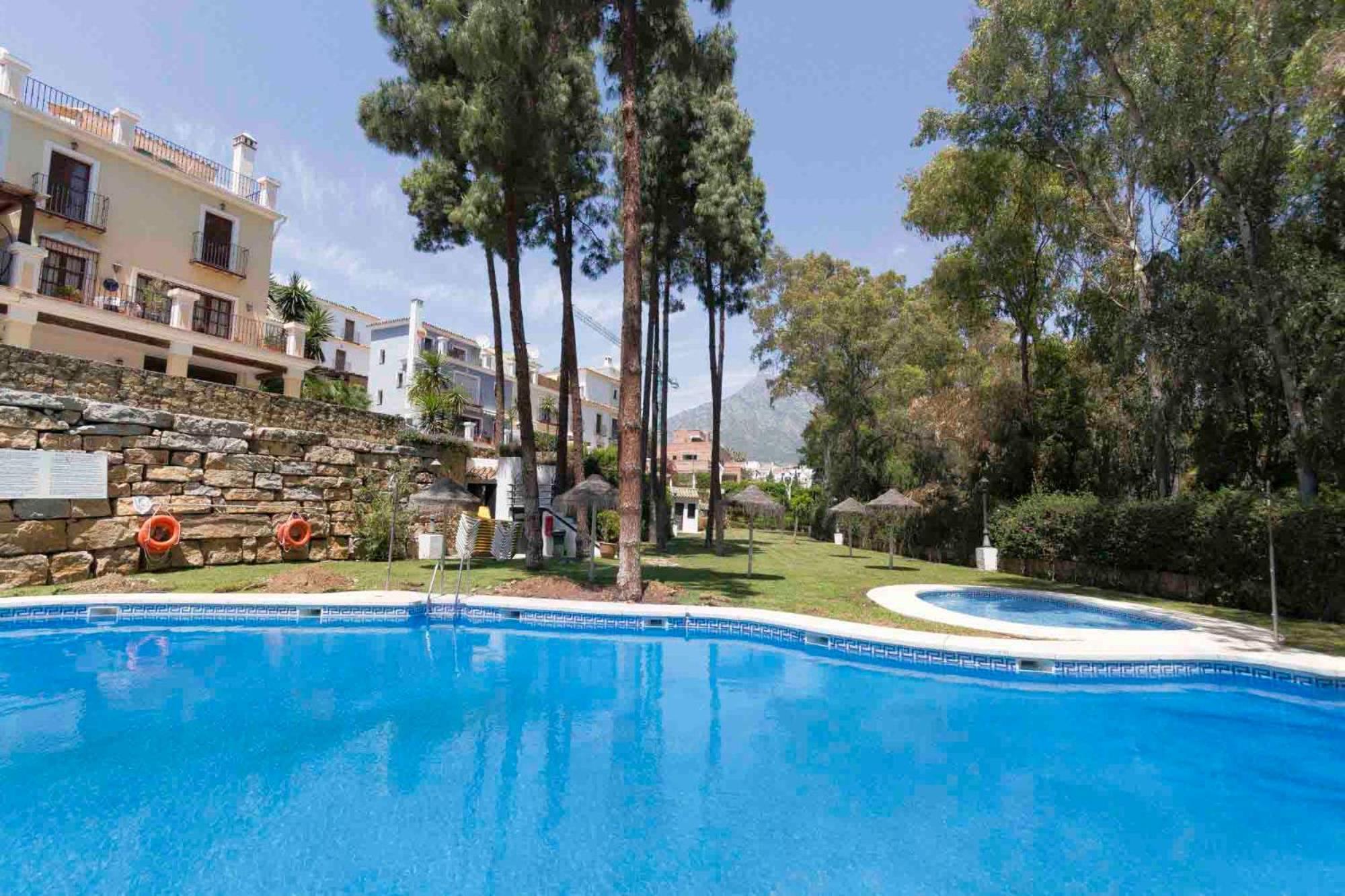 Rumah liburan Large Townhouse Golden Mile Marbella
